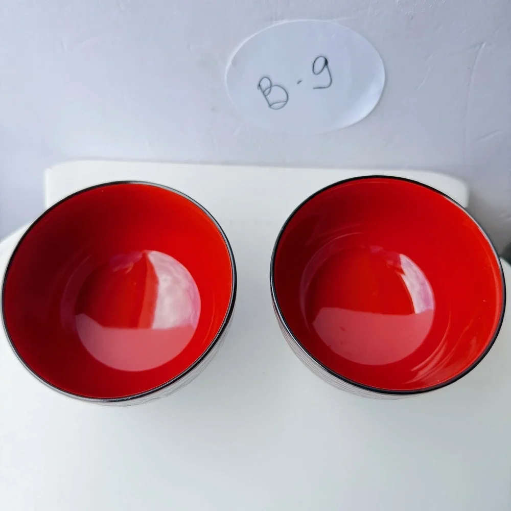 Set of 2 Japanese Lacquerware Soup Bowls Hammered Texture Floral Design B-9